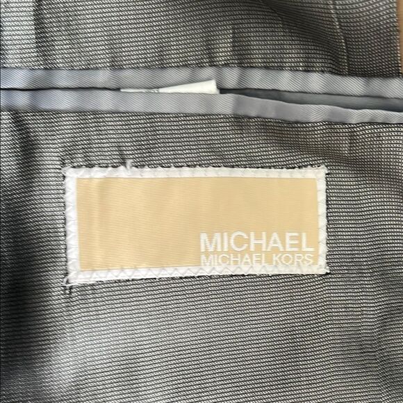 Men's Black Suit by H&M - Picture 3 of 4